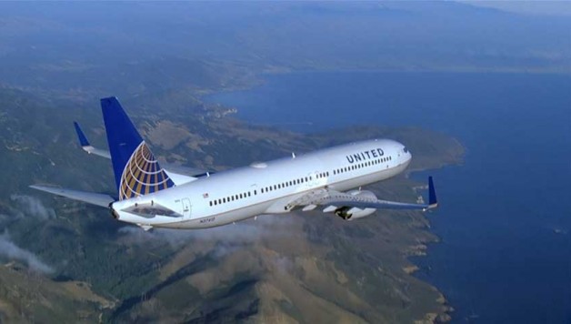 Woman Sues United Airlines after Being Arrested for Switching Seats